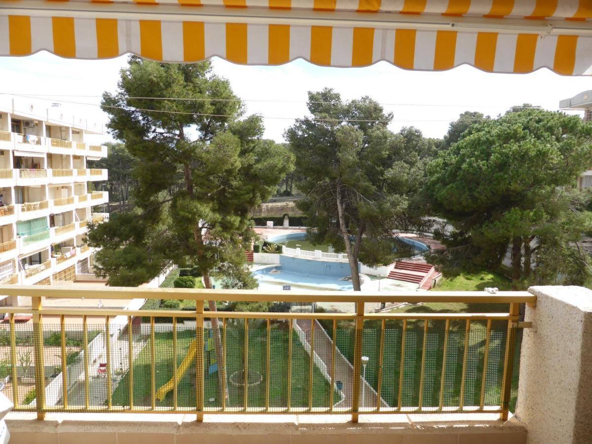 Apartamentos La Masia 002 살루 외부 사진