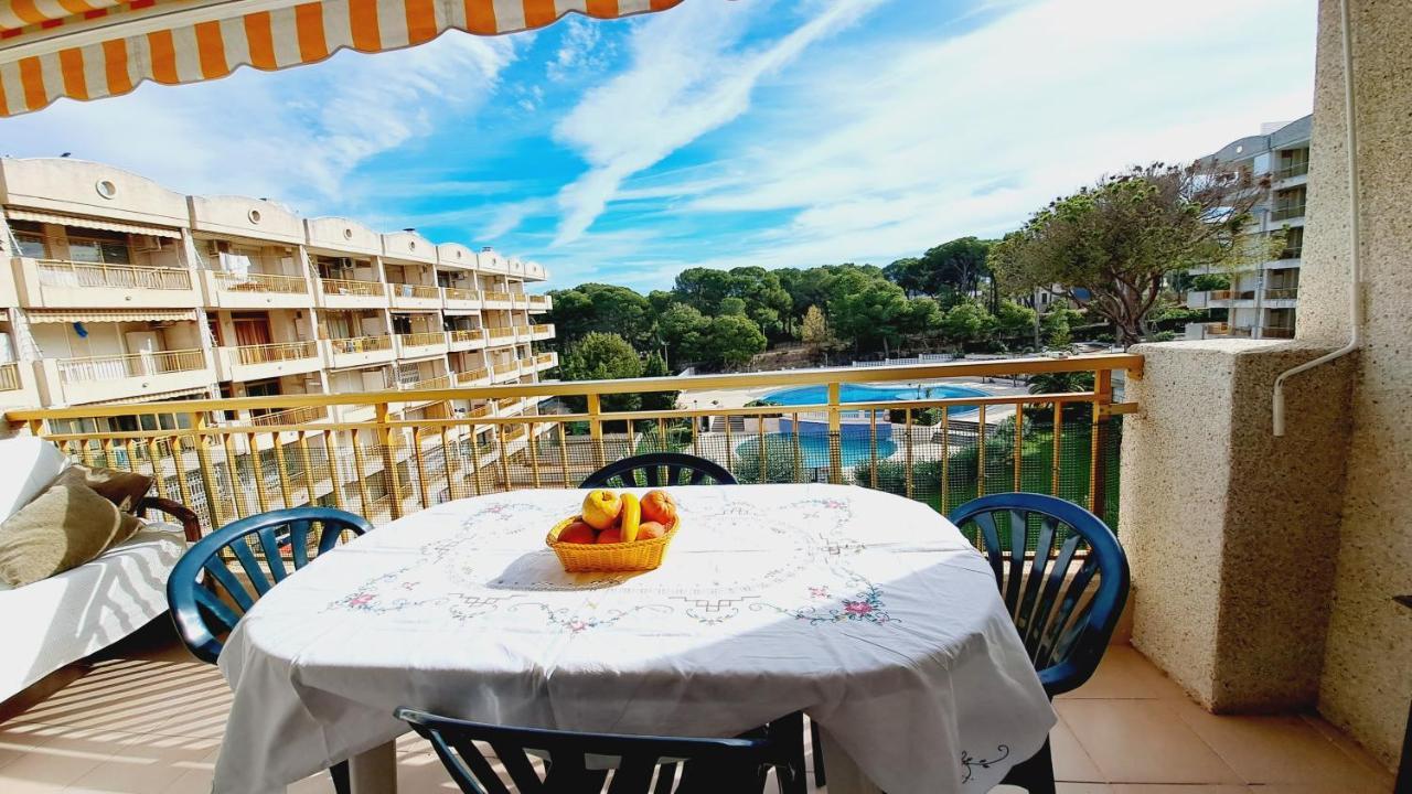 Apartamentos La Masia 002 살루 외부 사진