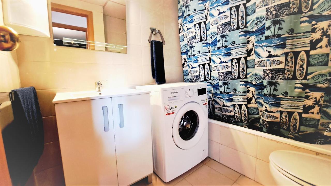 Apartamentos La Masia 002 살루 외부 사진