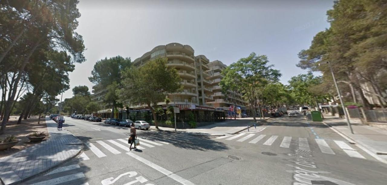 Apartamentos La Masia 002 살루 외부 사진