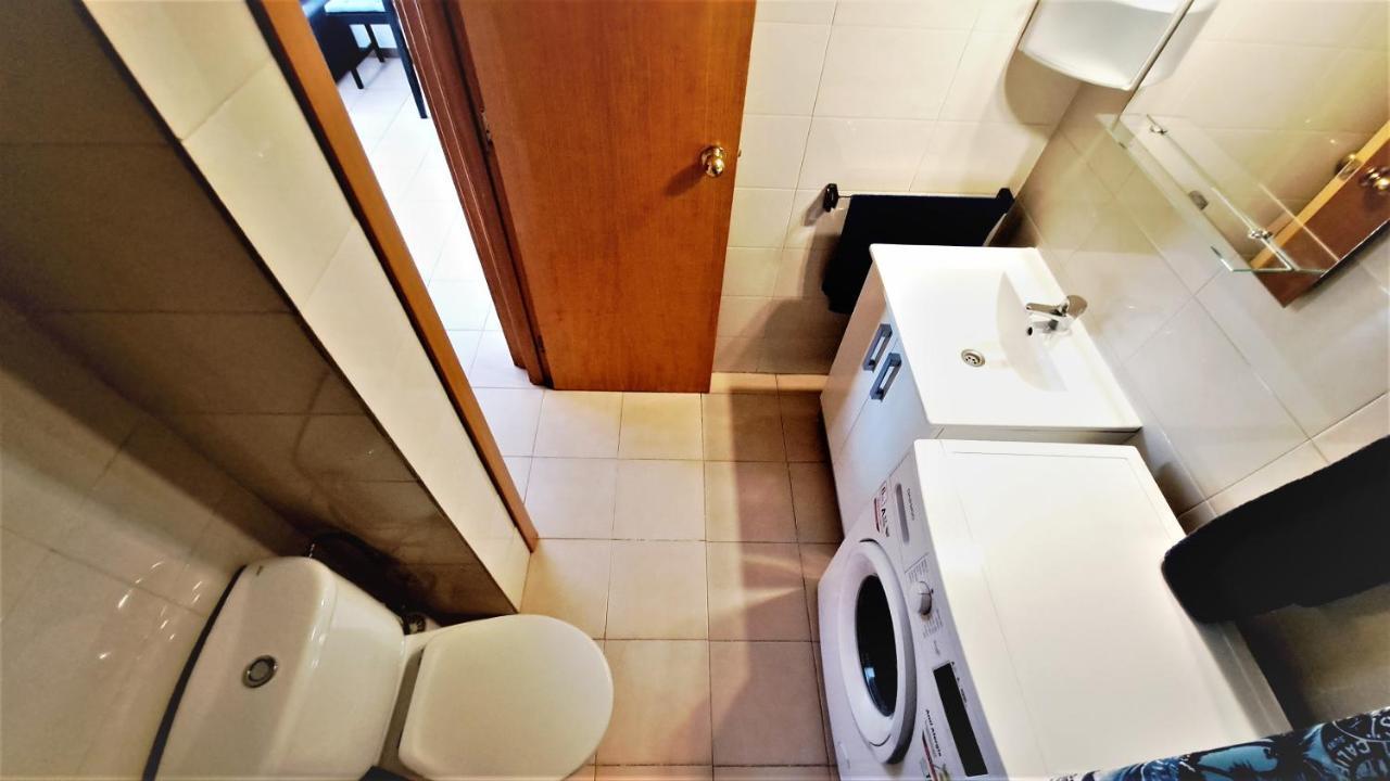 Apartamentos La Masia 002 살루 외부 사진