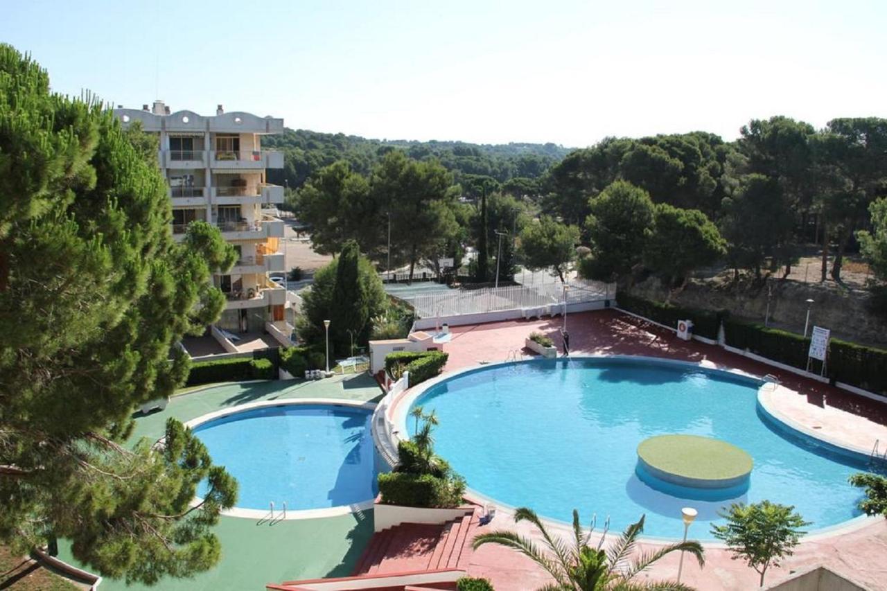 Apartamentos La Masia 002 살루 외부 사진