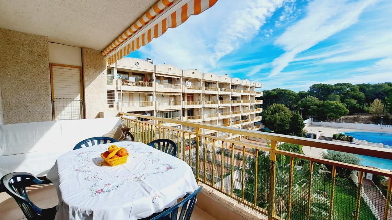 Apartamentos La Masia 002 살루 외부 사진