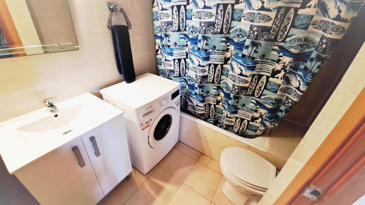 Apartamentos La Masia 002 살루 외부 사진